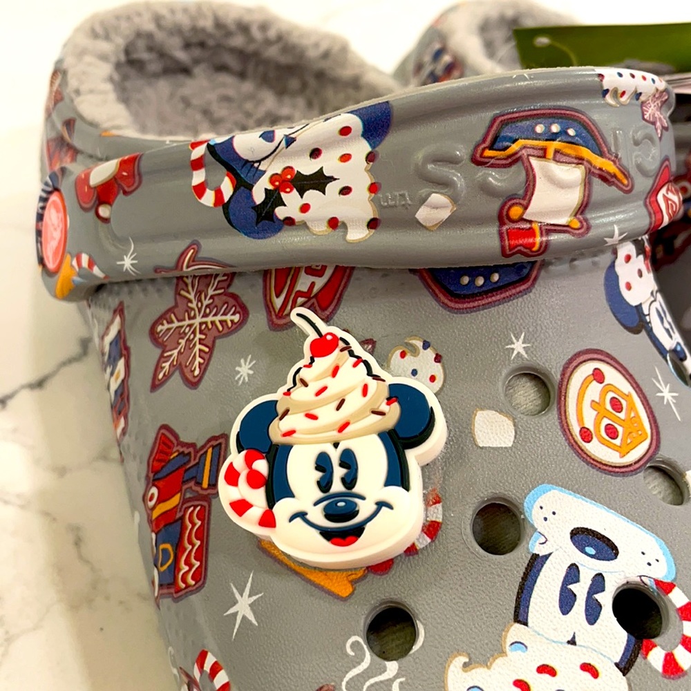 NWT Crocs, Disney Parks 50 Year Anniversary Holiday Edition - Picture 7 of 9